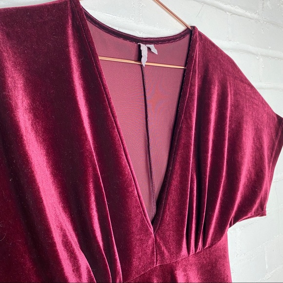 ASOS Burgundy Velvet Deep V Skater Dress sz 4 - Picture 7 of 11